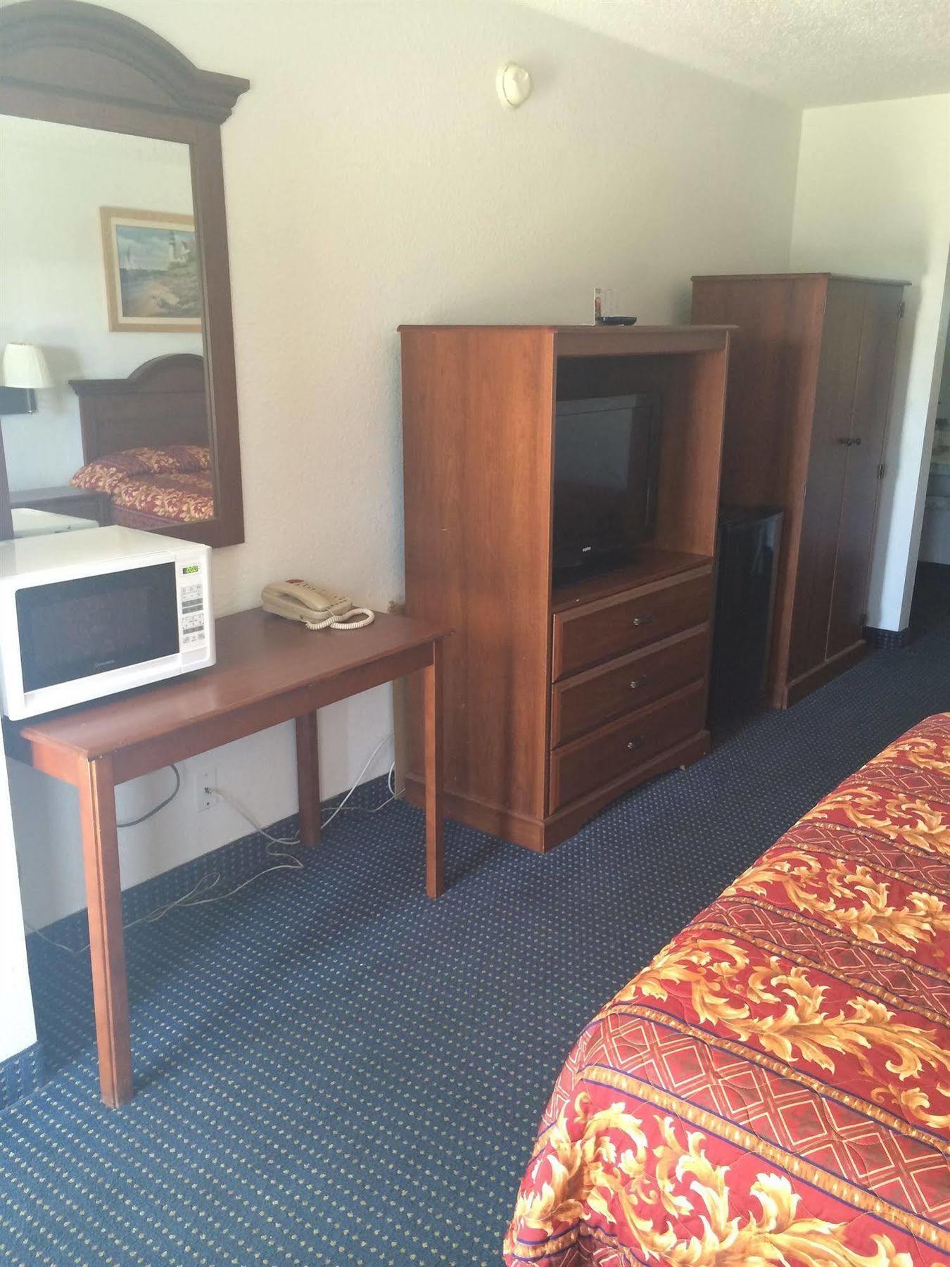 Broadway Inn Express Biloxi Dış mekan fotoğraf