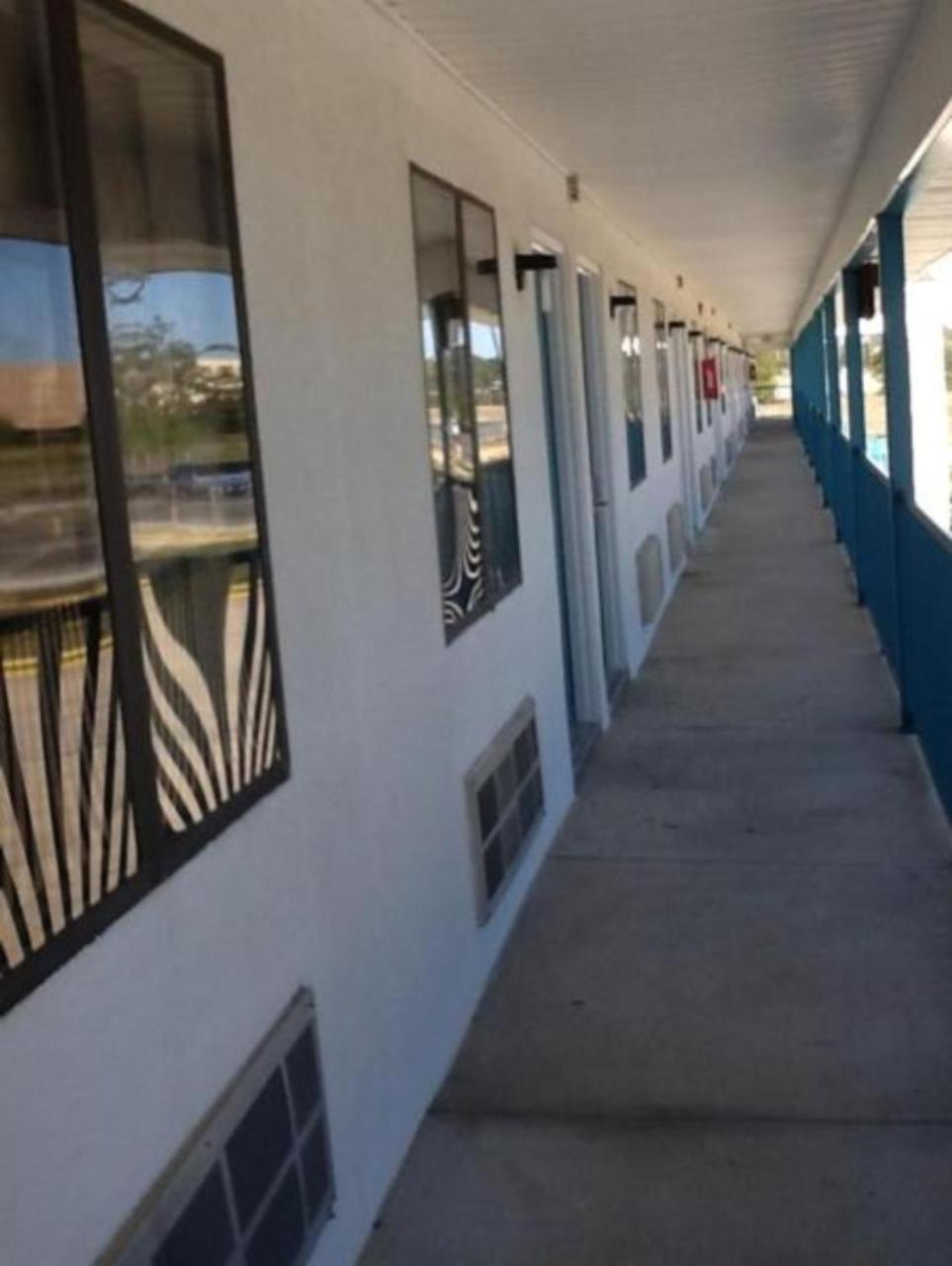 Broadway Inn Express Biloxi Dış mekan fotoğraf